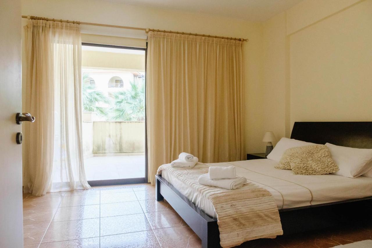 Queens Gardens 2 Bedroom Townhouse In *